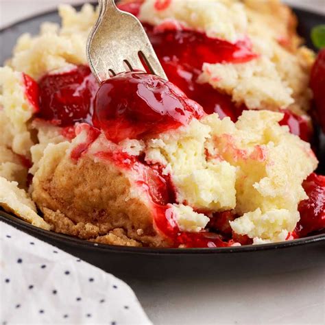 strawberry cheesecake dump cake   blog recipes