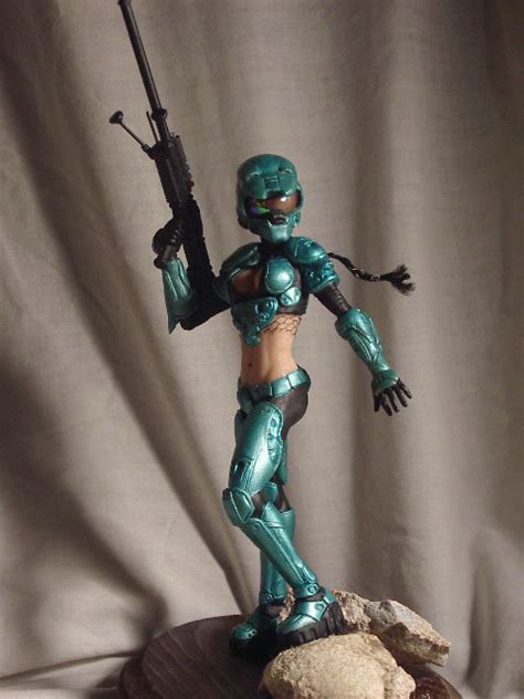 news female master chief sold for good cause megagames