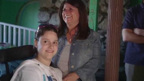 safe step cares donates walk in tub to widowed mom with disabled teen daughter youtube