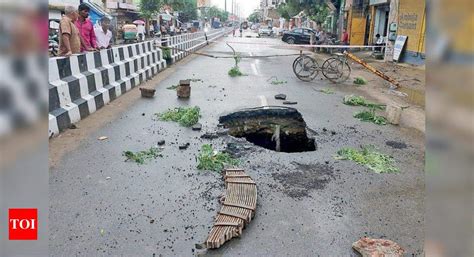 After Showers Scamper To Fill Up Gaping Holes Gurgaon News Times