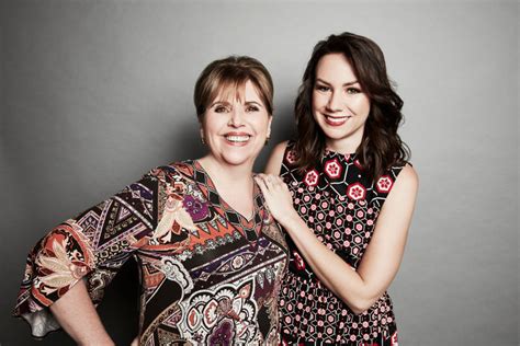‘great News’ Gives A Mother Daughter Team An Onscreen Moment The New