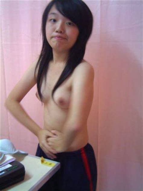 taiwanese schoolgirls filthy self photos leaked