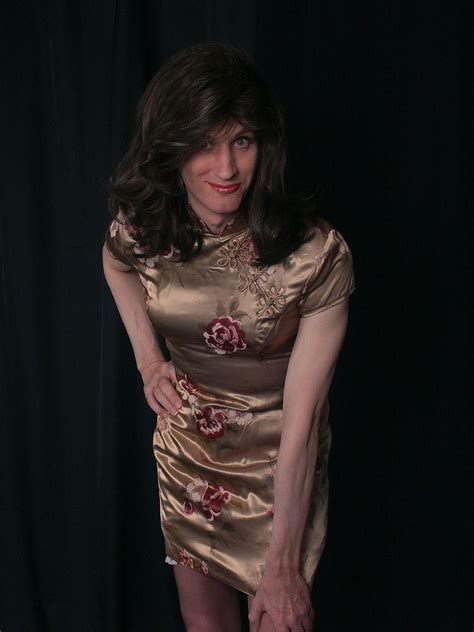 Sexy Gold Asian Dress 2 I Love Wearing This Dress Flickr