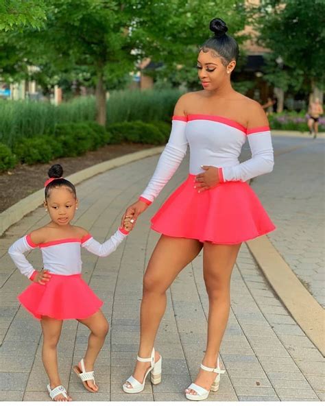 fashion  style hub  instagram mummy  daughter rocking matching outfit mommy
