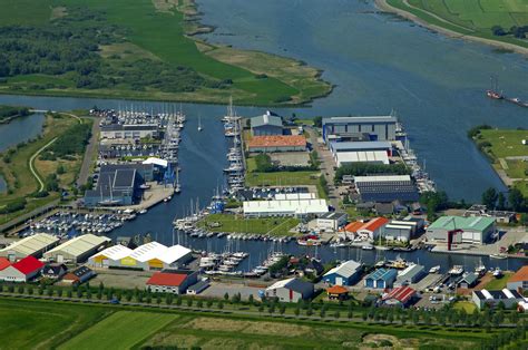 makkum yacht harbour  makkum friesland netherlands marina reviews phone number marinascom
