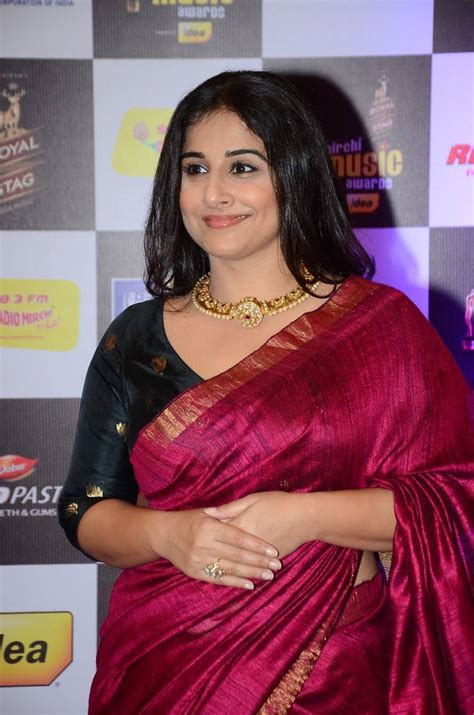 Beautiful Indian Girl Vidya Balan At Mirchi Music Awards