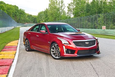 cadillac cts  review autoevolution