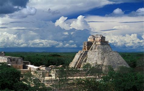 spectacular ancient maya city  uxmal ancient origins