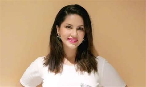 Sunny Leone Ups The Glam Quotient In Simple White Top And