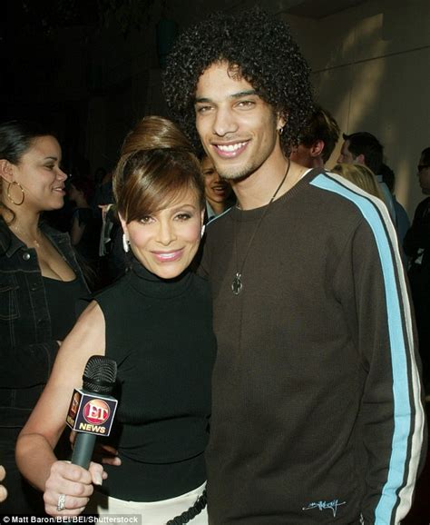 ex american idol contestant corey clark describes how paula abdul groomed her privates daily