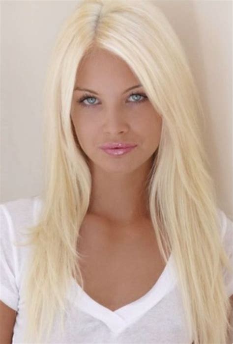 Hot busty sexy young blondes