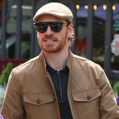 pin di tanis man su michael fassbender