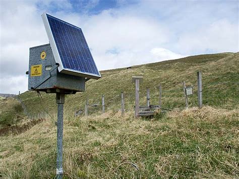 solar powered electric fence  wrobison geograph britain  ireland