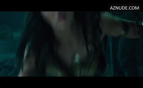 Gal Gadot Sexy Scene In Wonder Woman Aznude