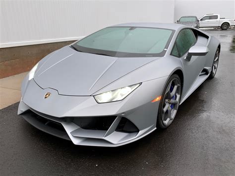 drive lamborghinis newest model   huracan today autos