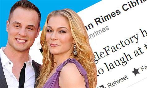 leann rimes laughs off chubby twitter insult but enrages