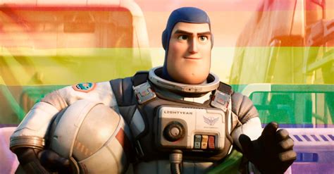 lightyear    homosexual kiss  controversy bullfrag