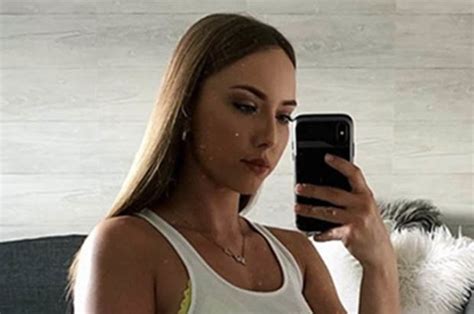 Eminem S Daughter Hailie Scott Drops Jaws In Sexy Instagram Pic Daily