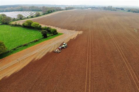 fieldmargin blog  drone imagery   understand farm performance