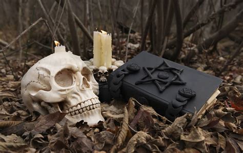 Black Magic Love Spells Rituals Everything You Need To Know