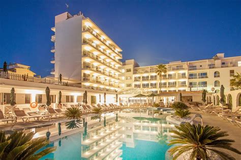 catalonia del mar cala bona hotels  majorca mercury holidays