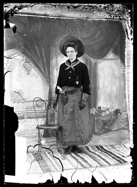 [portrait of cowgirl] the portal to texas history
