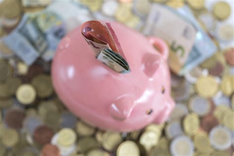 hypotheekrente op recordpeil waarom stijgt spaarrente niet mee het belang van limburg
