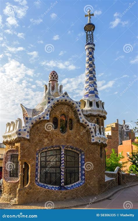 huis barcelona gaudi stock afbeelding image  gebouw