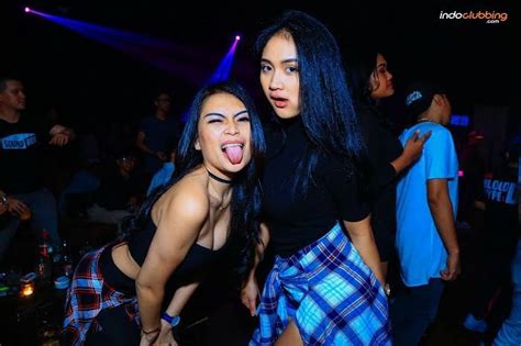 Jakarta Girls Pic – Telegraph