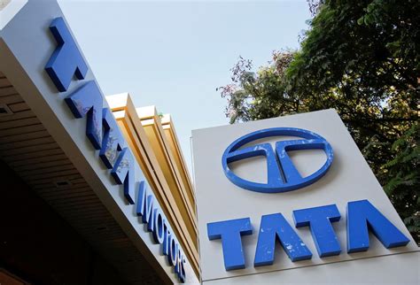 tata motors plans  expand   base  hindu businessline