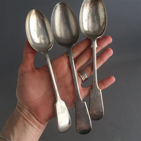 set   serving spoons