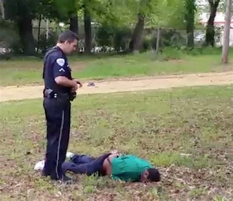 South Carolina Officer Is Charged With Murder Of Walter Scott The New
