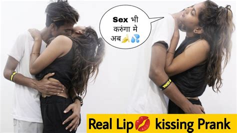 real lip kissing 💋prank on girlfriend hard kissing 💋 sagar saharwan