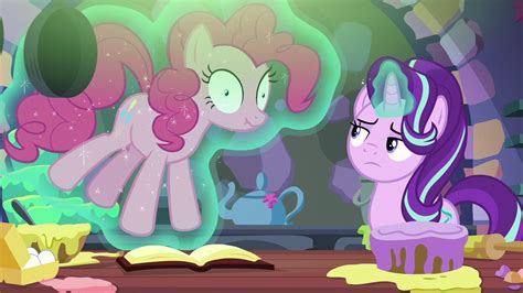 Image Starlight Uses Magic To Stop And Silence Pinkie