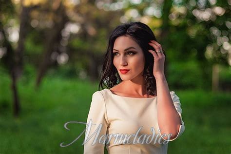 Single Mail Order Bride Oksana From Chernomorsk Ukraine Russian Beauty