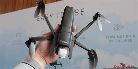 parrot launches  anafi  foldable  hdr mp drone inspired