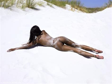 naomi nude in 16 photos from hegre art