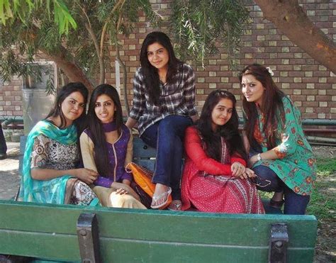 Pakistani Girls Desi Lahori Girls