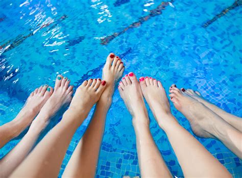 the perfect pool party life hack 45 arvidson pools and spas