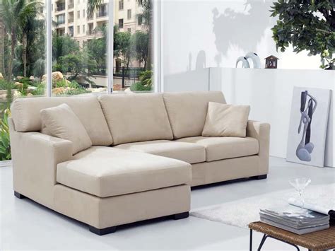 jadikan  sofa minimalis  sebagai pemanis ruangan  sejasa happy living