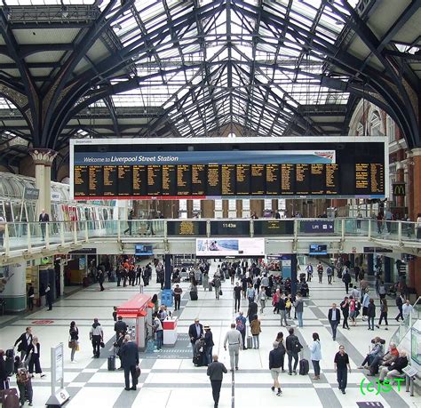 liverpool street station london