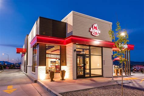arbys wolfe retail group