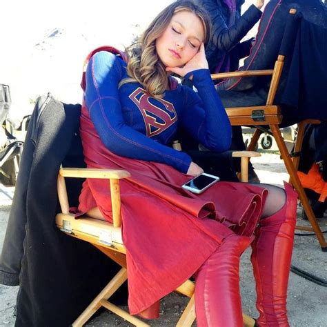 Super Girl Sleeping 😍 Melissa Supergirl Supergirl Melissa Benoist
