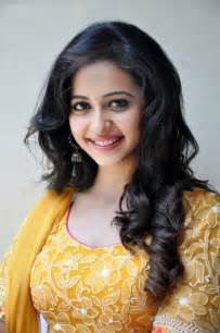 Rakul Preet Singh Cute Photos Daily Bollywood And South