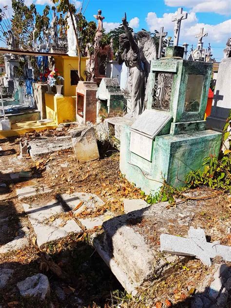 How Best To Visit Merida S Cementerio General Mexico Cassie