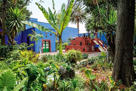 frida kahlo s casa azul in coyoacán mexico yellowtrace