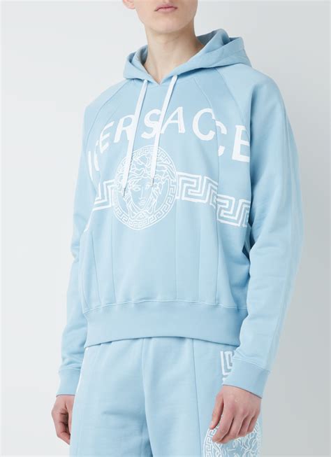 versace hoodie met logoprint lichtblauw de bijenkorf