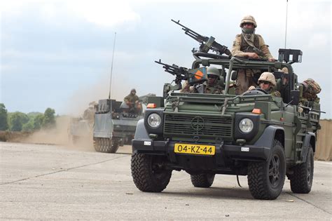 fileroyal dutch army convoyjpg