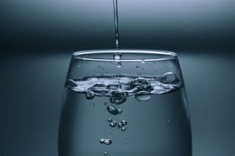 tips om dagelijks voldoende water te drinken leefsmakelijk