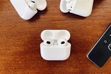 airpods  generation review   gold standard  wireless earbuds